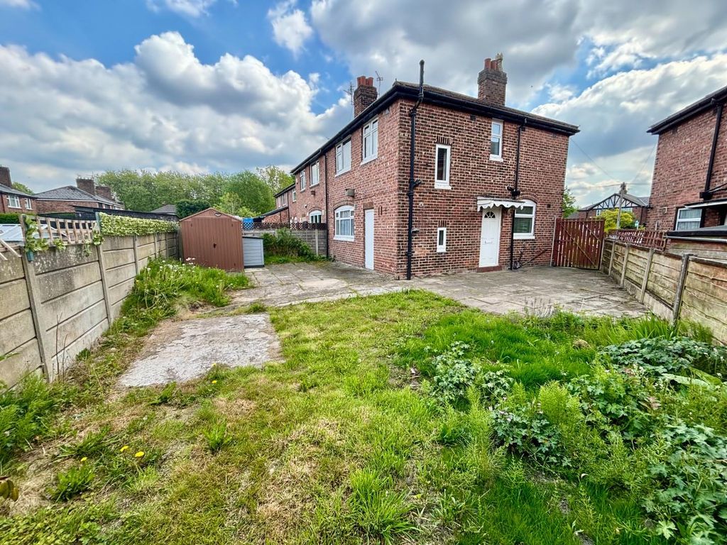 Property photo 2 of 14