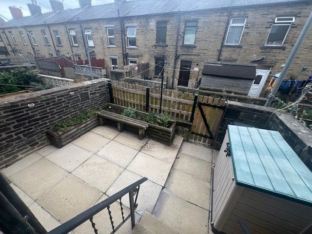 Property photo 2 of 11