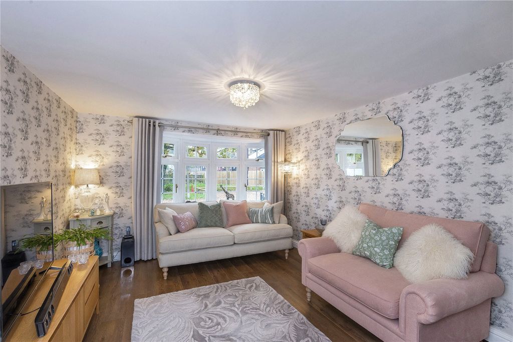 Property photo 3 of 21 Picture No. 05