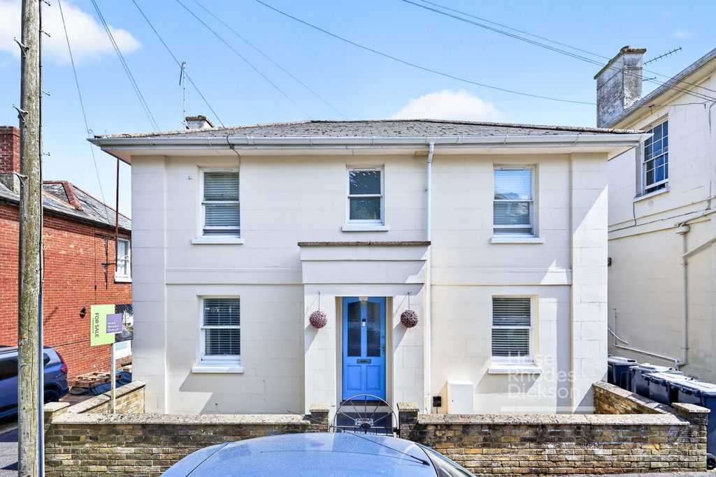 Property photo 1 of 17 Pbox-Img.Jpg