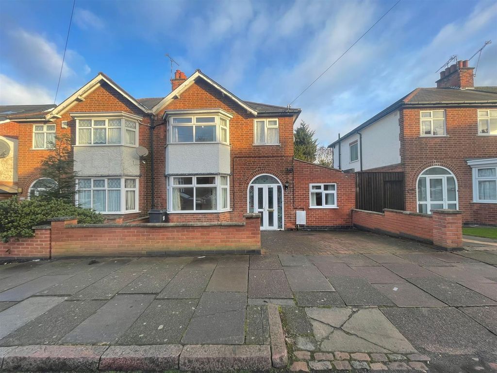 Property photo 1 of 14 Front