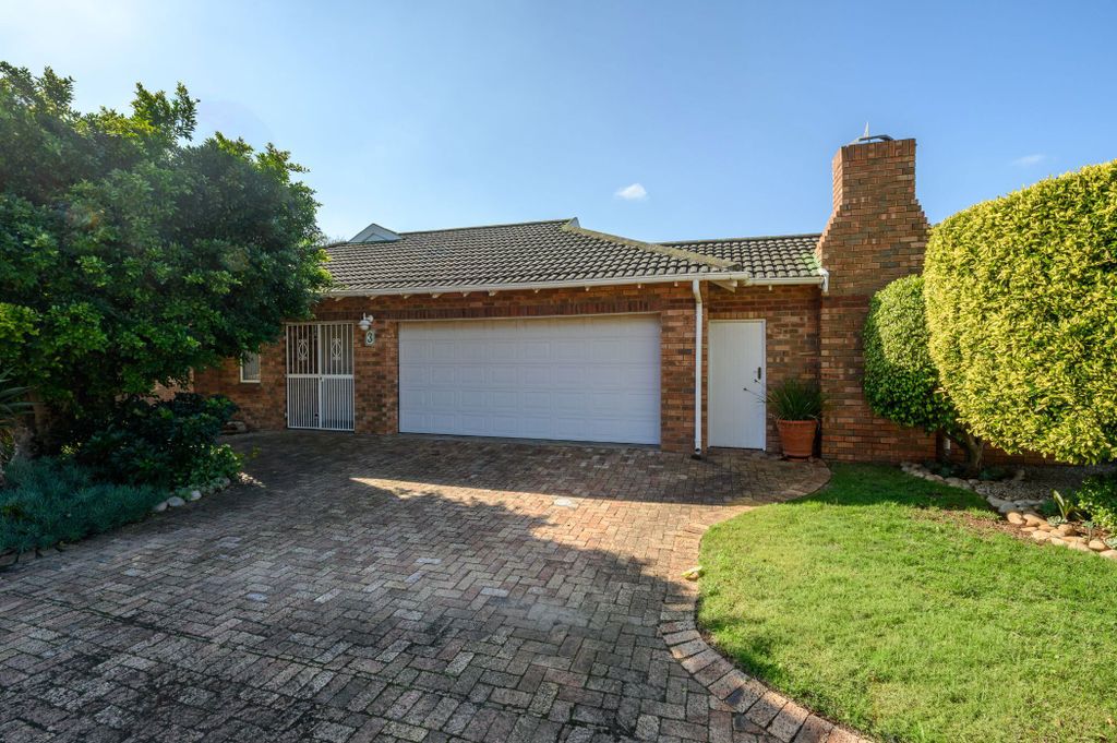 Property photo 2 of 24 1Plz1740840