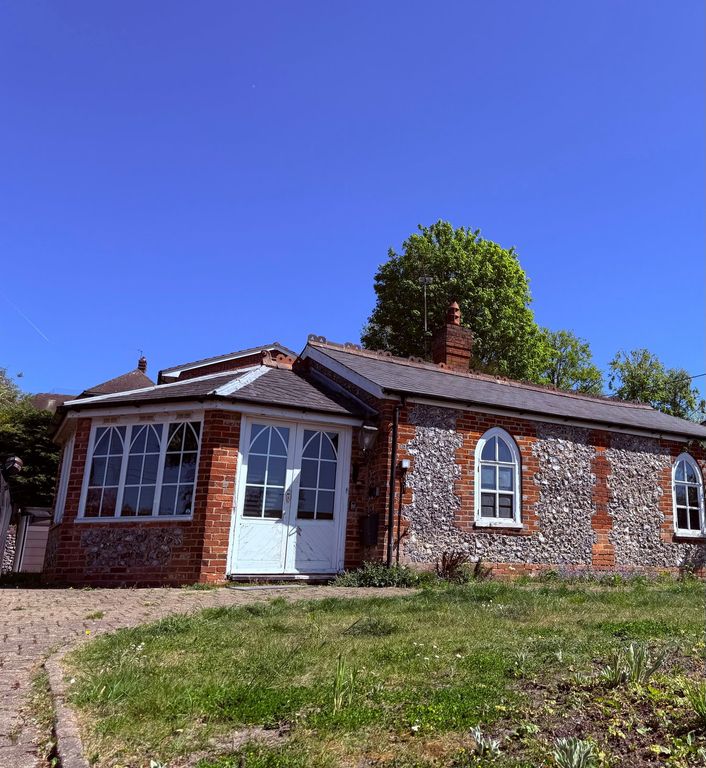 Property photo 1 of 19