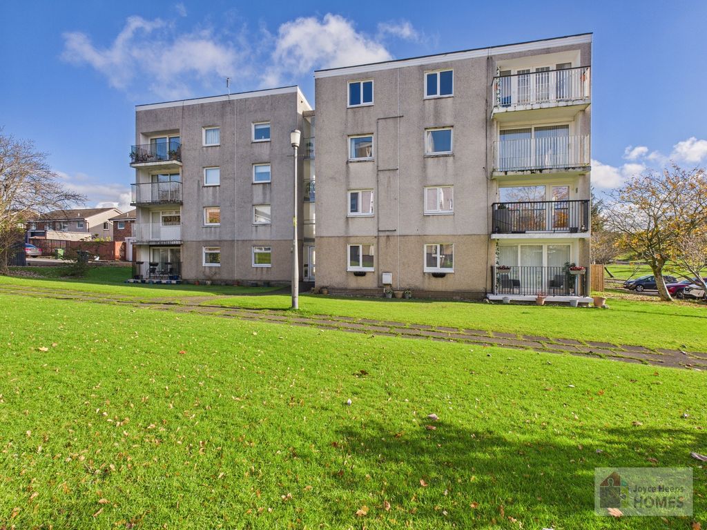 Property photo 1 of 15 Front Aspects