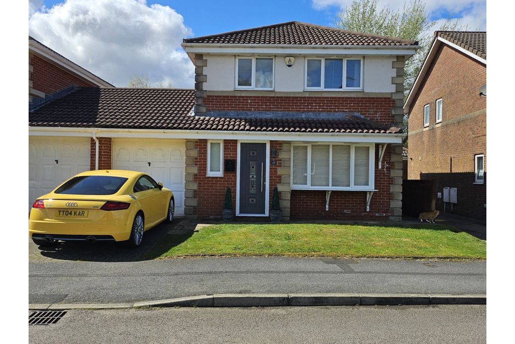 Property photo 1 of 19 Front