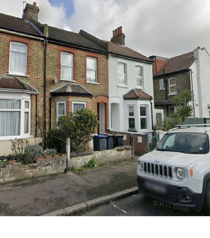 Property photo 1 of 16 Untitled