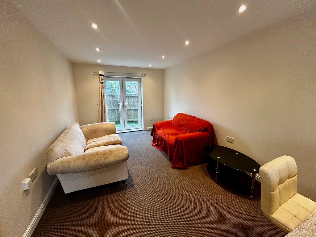 Property photo 2 of 6