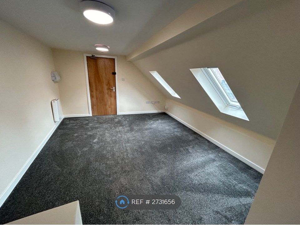 Property photo 2 of 6