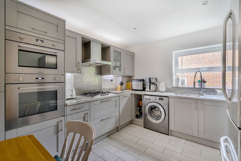 Property photo 2 of 16 1472009-8-6A26c55...