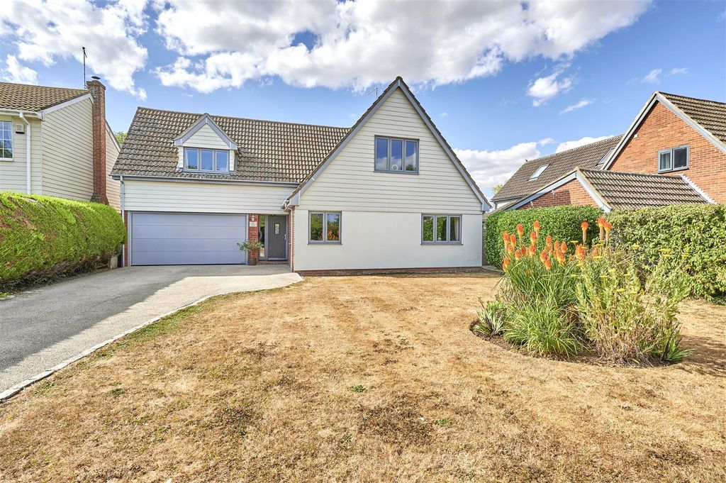 Property photo 1 of 33