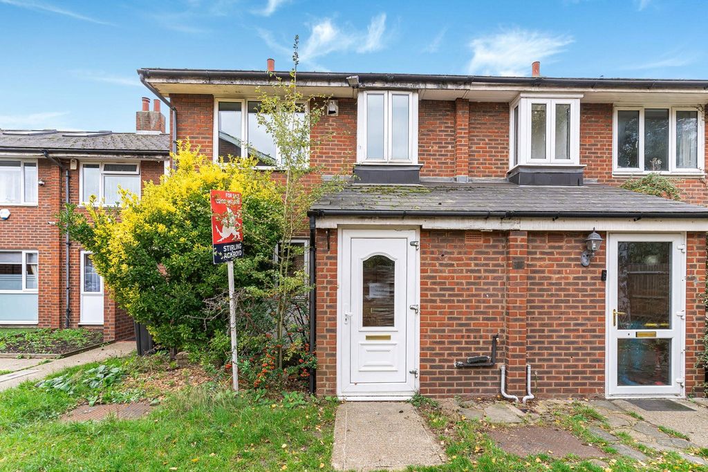 Property photo 1 of 32 External