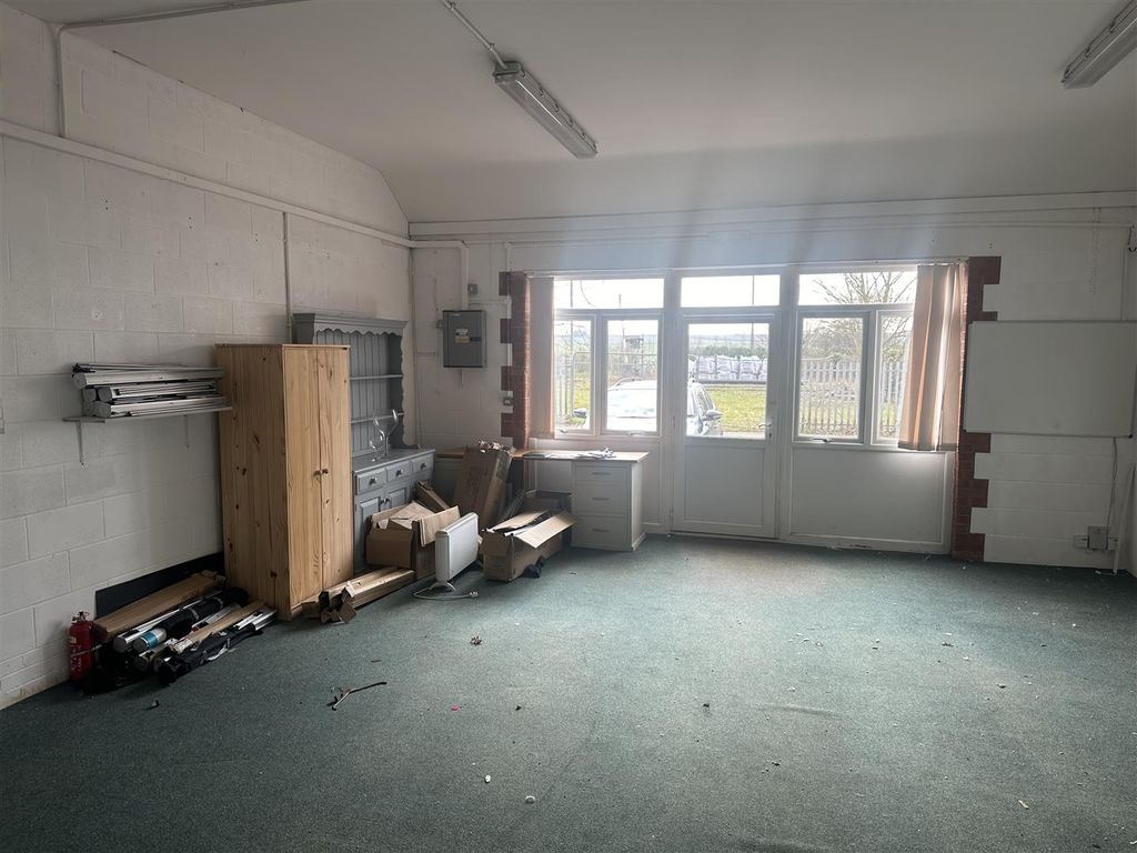 Property photo 1 of 6 Img_6561.Jpg