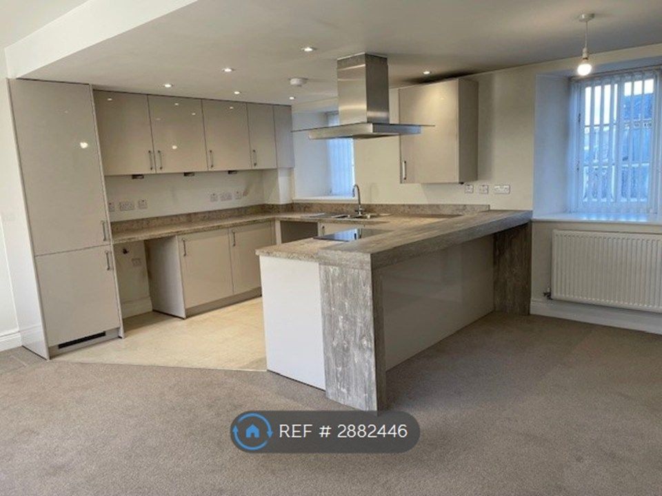 Property photo 2 of 5 Kitchen / Dining