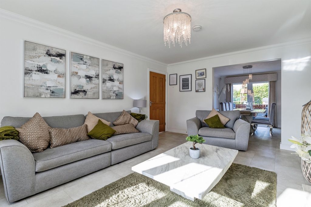 Additional image 5 of 4 bed detached house for saleSalis Close, Middlesbrough TS5