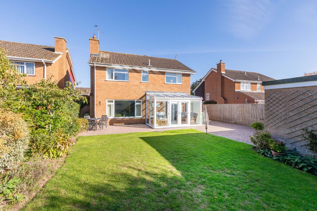 Property photo 3 of 20