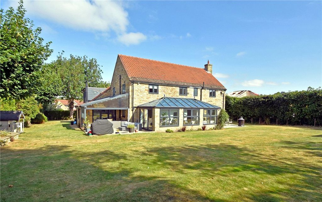 Property photo 1 of 21 Picture No. 37
