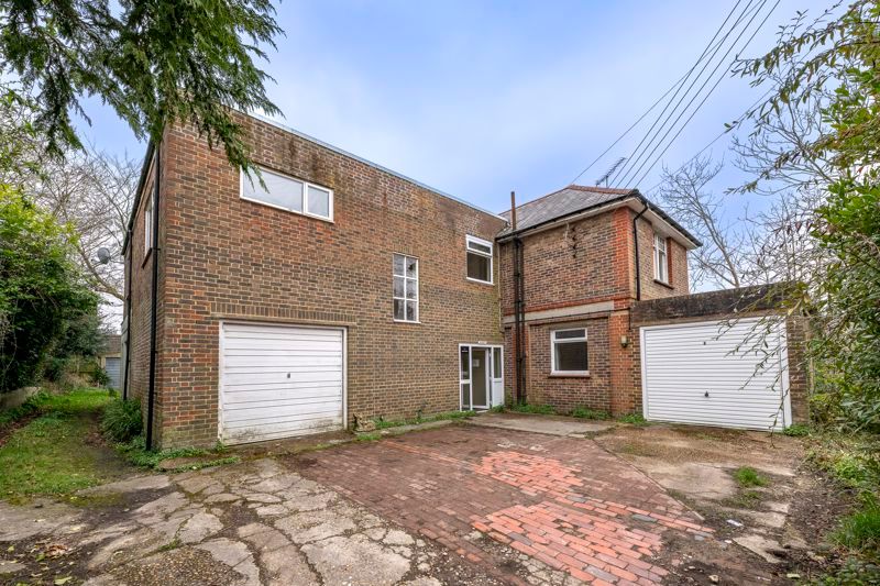 Property photo 1 of 13 Photo 14