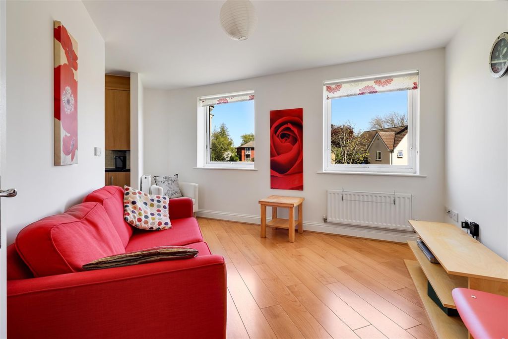 Property photo 2 of 14 Img (1).Jpg