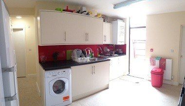 Property photo 1 of 11 94 Somerset, Room 7