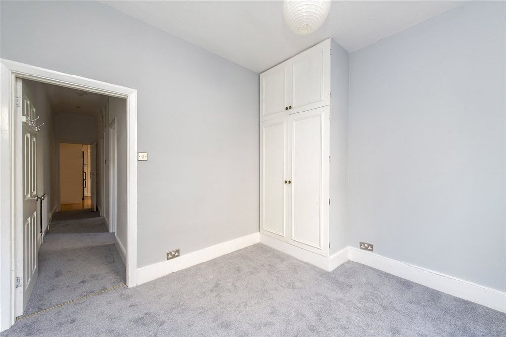 Property photo 3 of 15 Picture No. 22