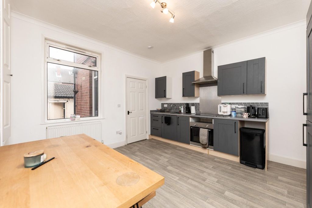 Property photo 2 of 19 5C5A7200.Jpg