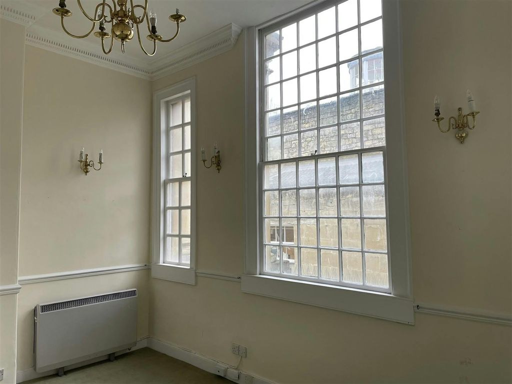 Property photo 3 of 10 Img_2475 Large.Jpg