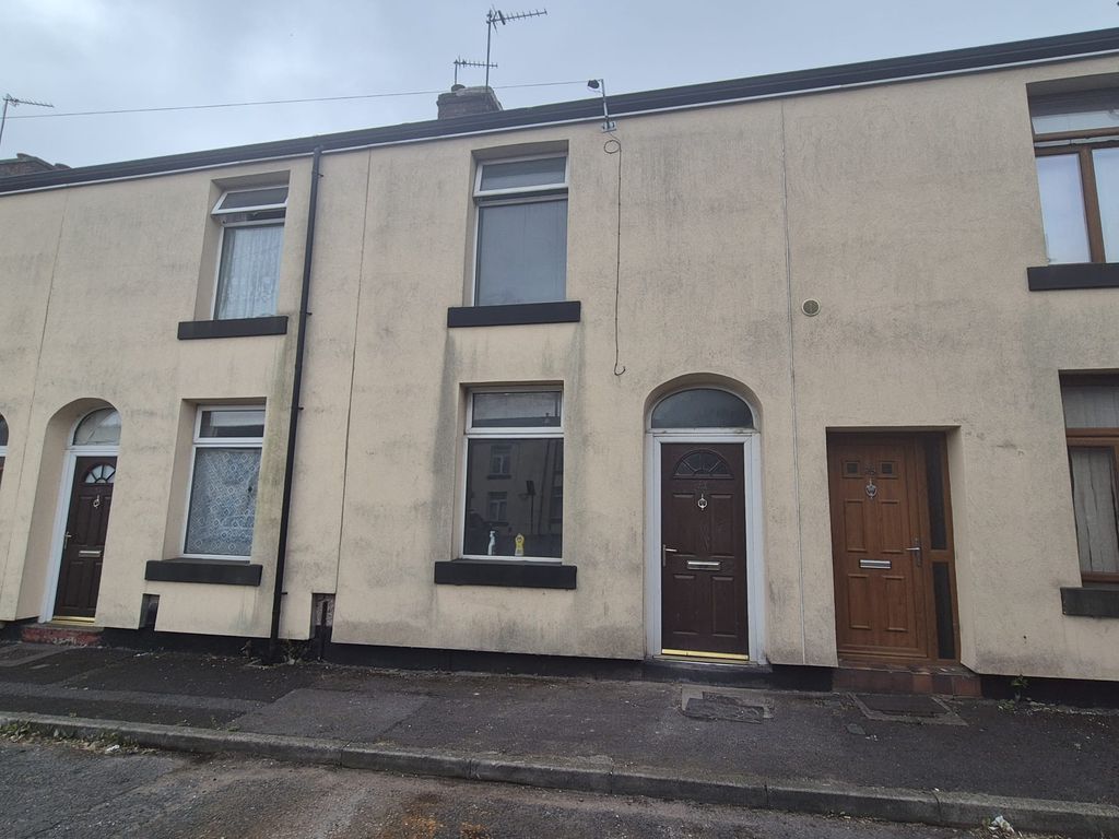 Property photo 1 of 1
