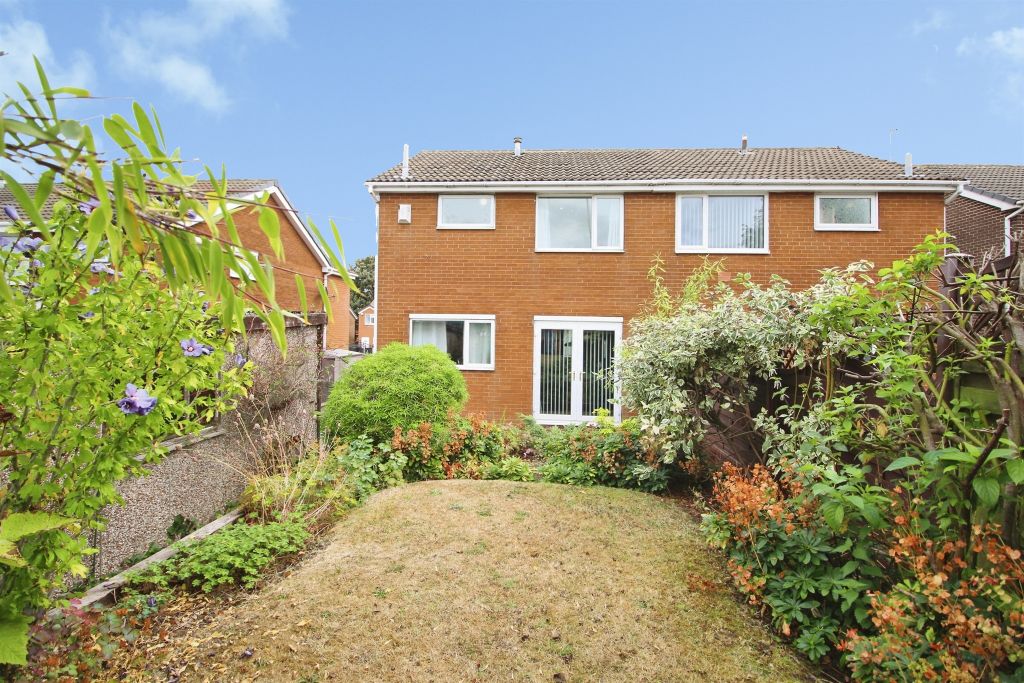Property photo 2 of 15