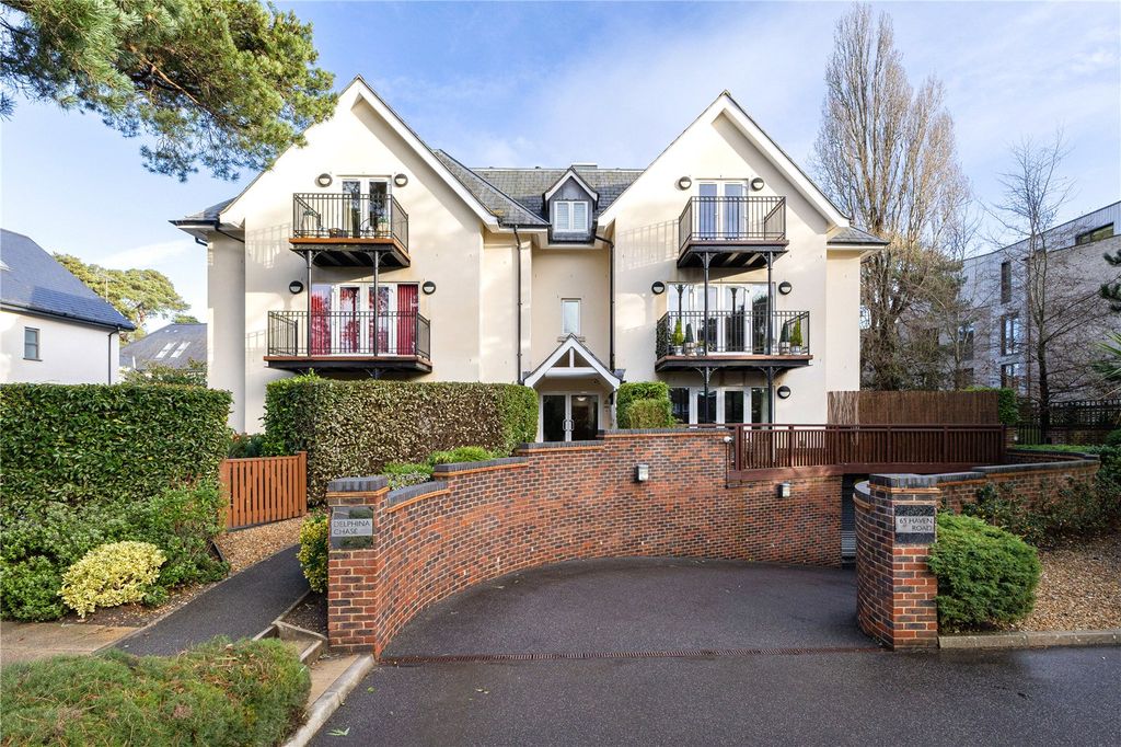 Property photo 1 of 14 Front