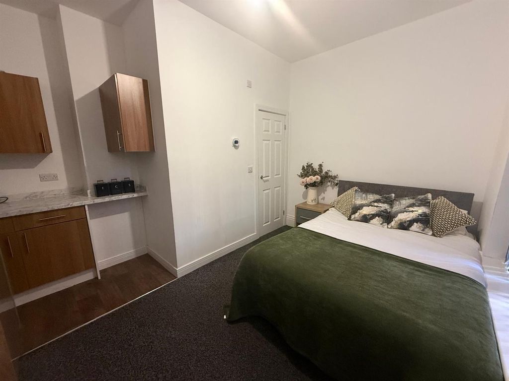 Property photo 1 of 6 Rm2_22Whr_3.Jpeg