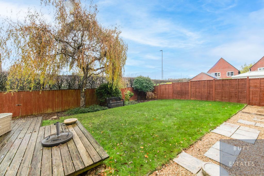 Property photo 3 of 15