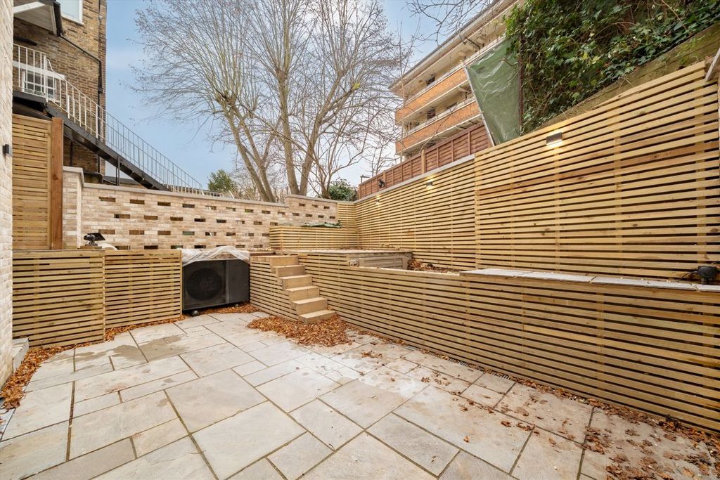 Property photo 3 of 9