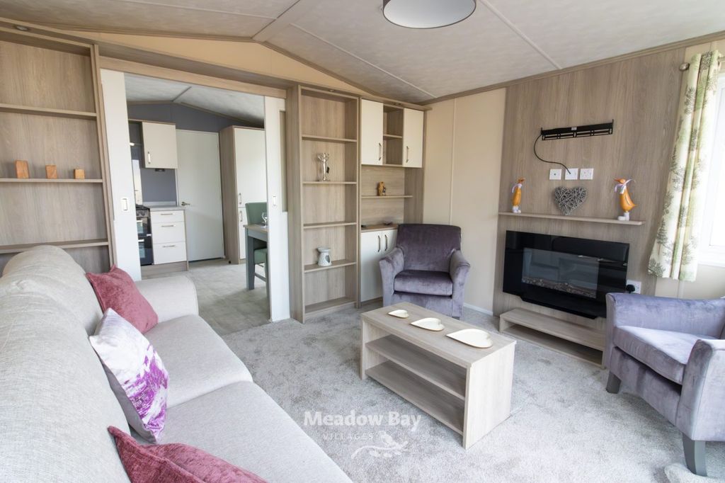 Property photo 3 of 18 923A1543 Enhanced Nr.Jpg