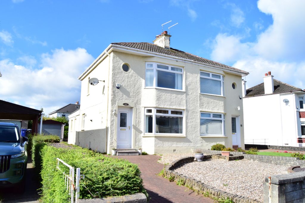 Property photo 1 of 32