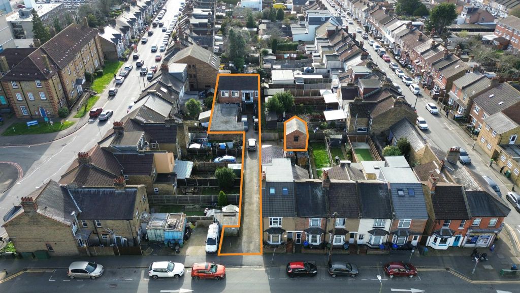 Property photo 1 of 9 Untitled Design (4).Png