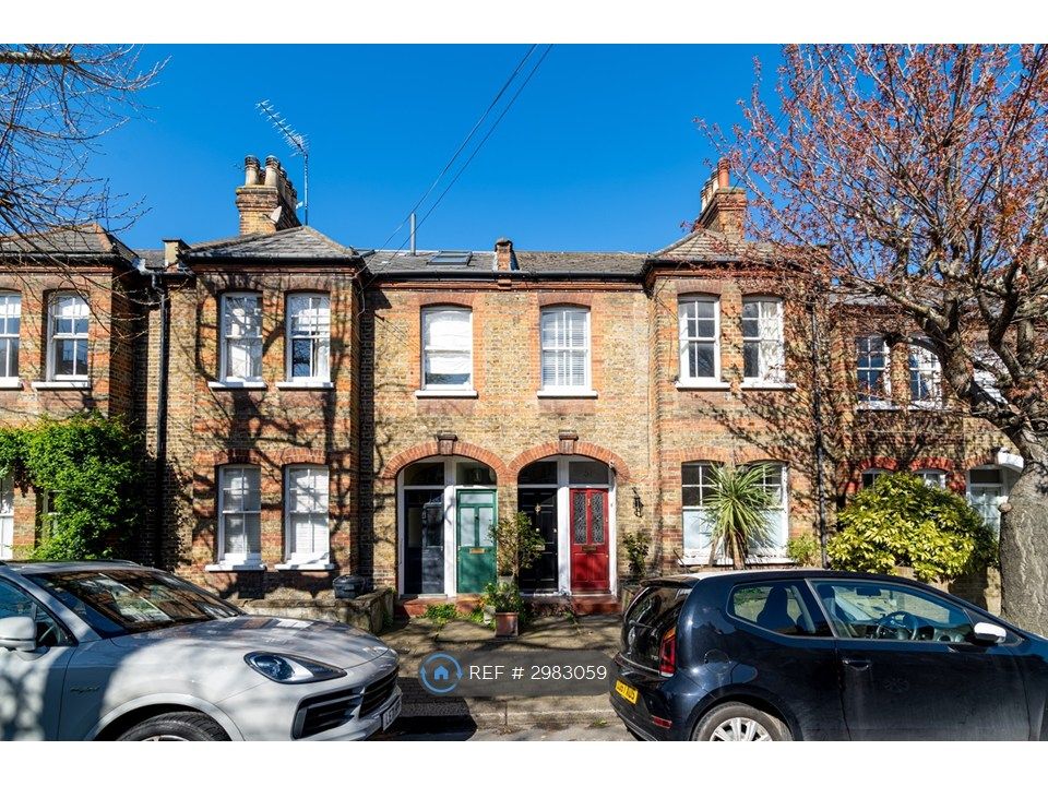 Property photo 2 of 22