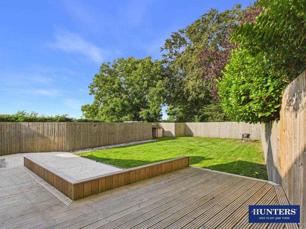 Property photo 2 of 25 Rear Garden
