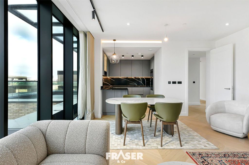 Property photo 1 of 33 Picture No. 07