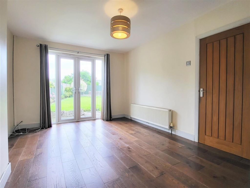 Property photo 2 of 11 Picture No. 03