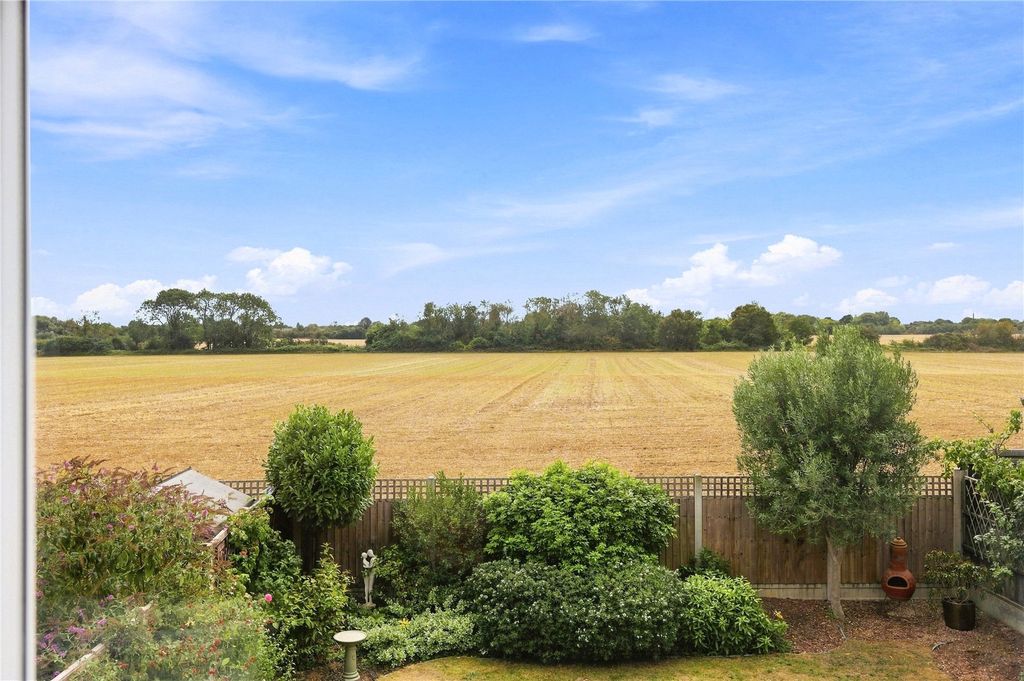 Property photo 2 of 28 Picture No. 36