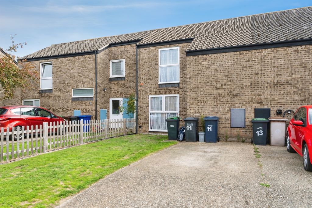 Property photo 1 of 18