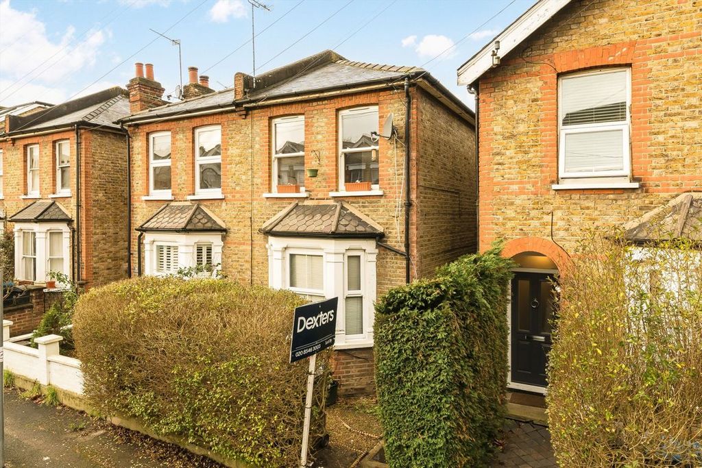 Property photo 1 of 5