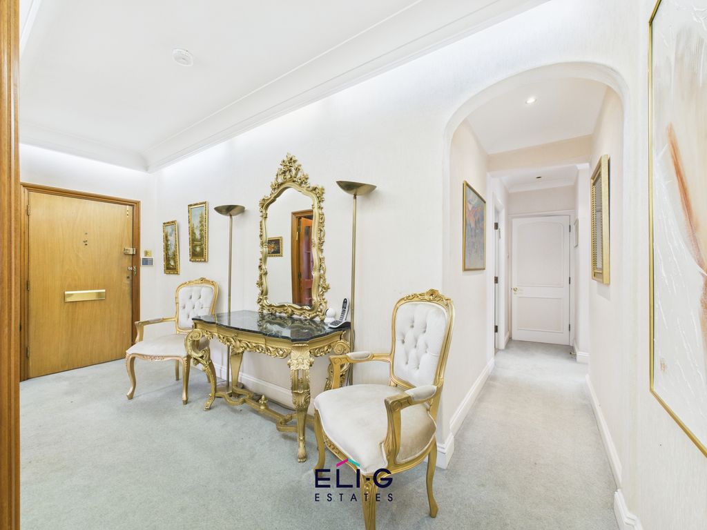 Property photo 3 of 15 Gallery