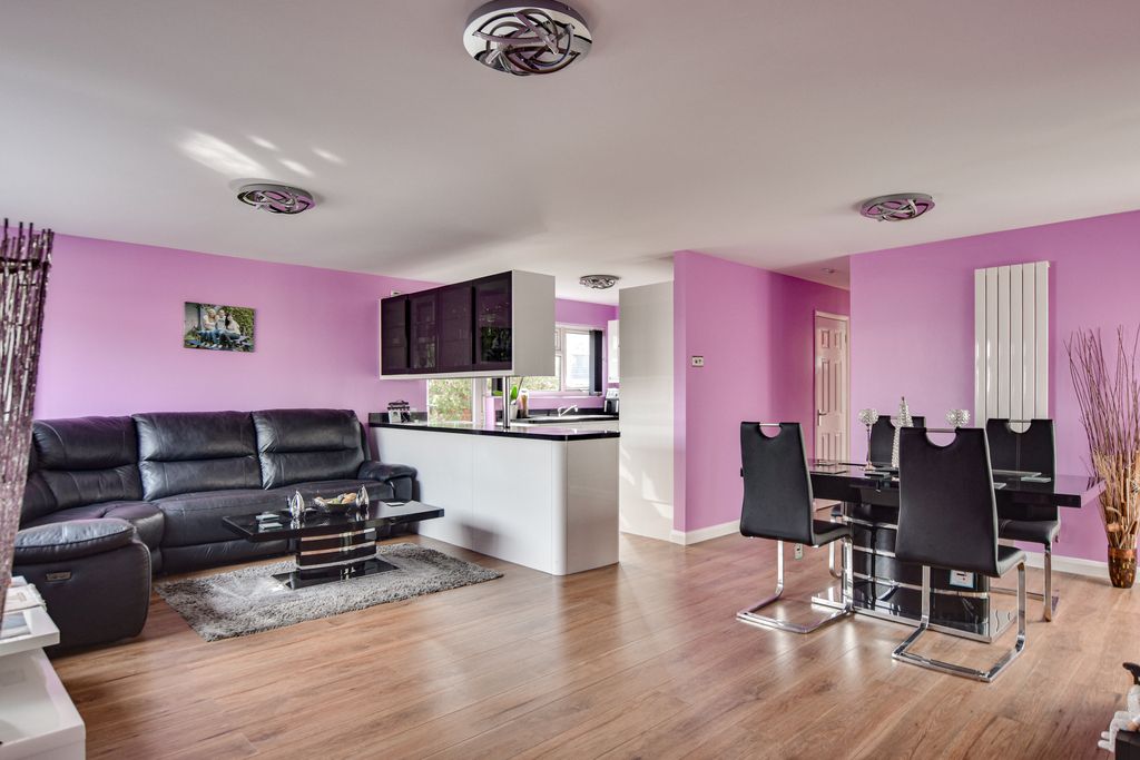 Property photo 2 of 25 Dsc_0067-Dsc_0069