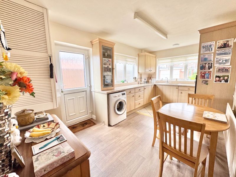 Property photo 2 of 21 Kitchen Diner View 2
