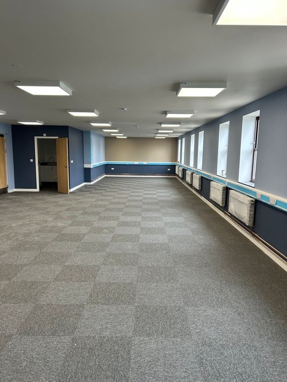 Property photo 2 of 6 Photo 1