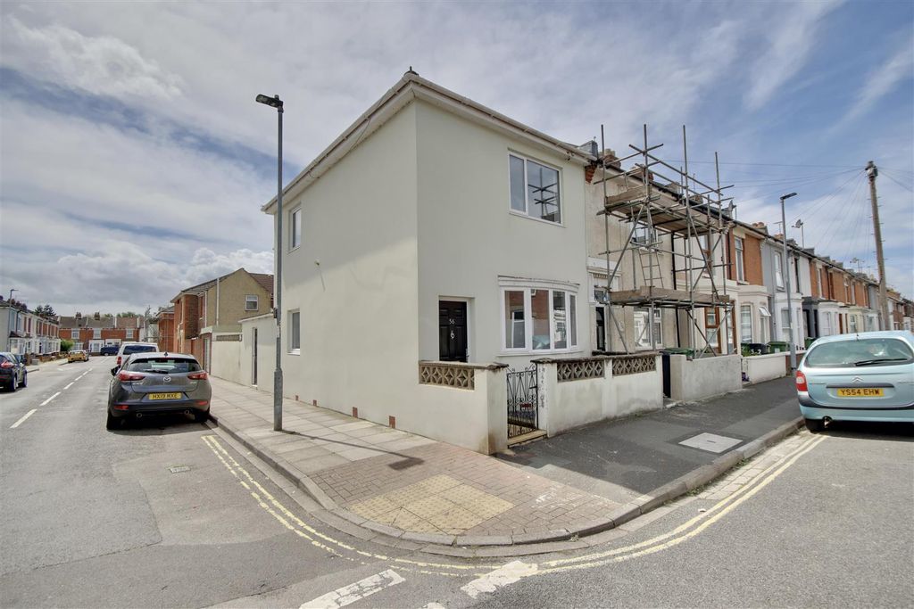 Property photo 1 of 18 10Bfeccf-2242-4Fd6-A493-75742A66Fc1E_1_201_A.Jpeg