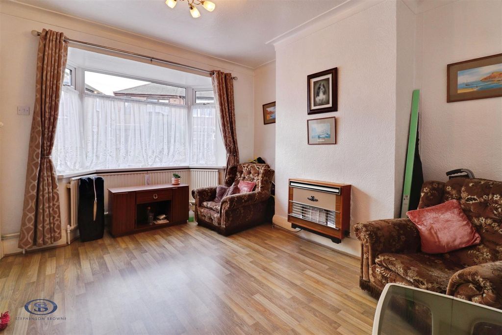 Property photo 2 of 17 Debbfa66-Img_2530-Img_2532.Jpg