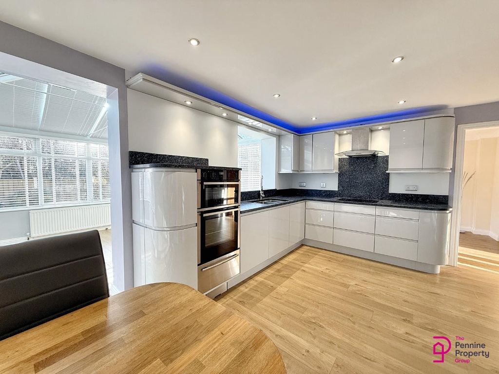 Property photo 2 of 19 20251120_125631326_Ios.Jpg