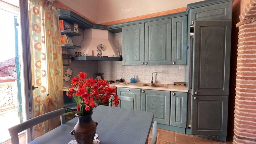 Property photo 1 of 46